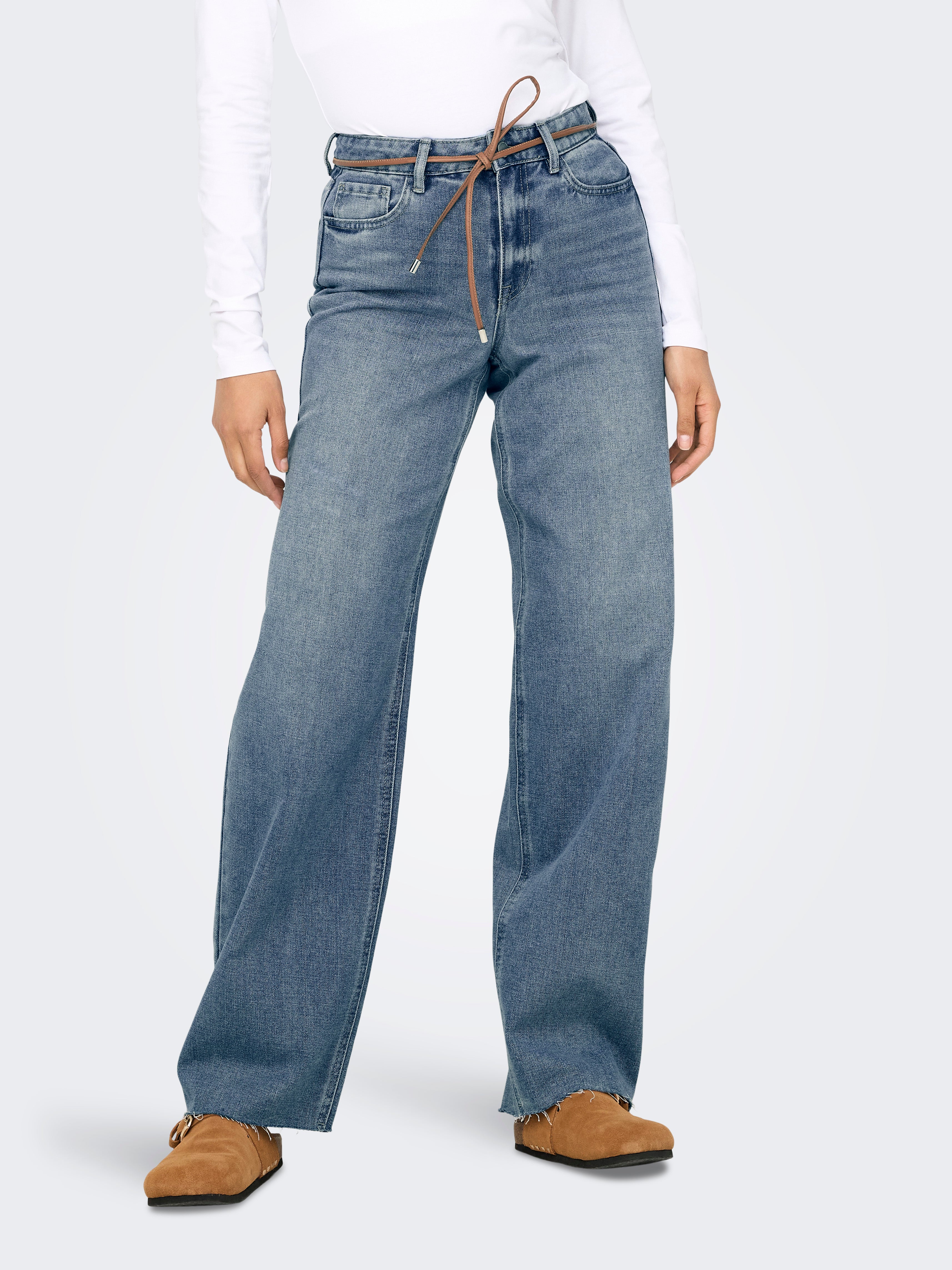 ONLRITA Mittlere Taille Locker geschnitten Jeans Medium Blue Denim
