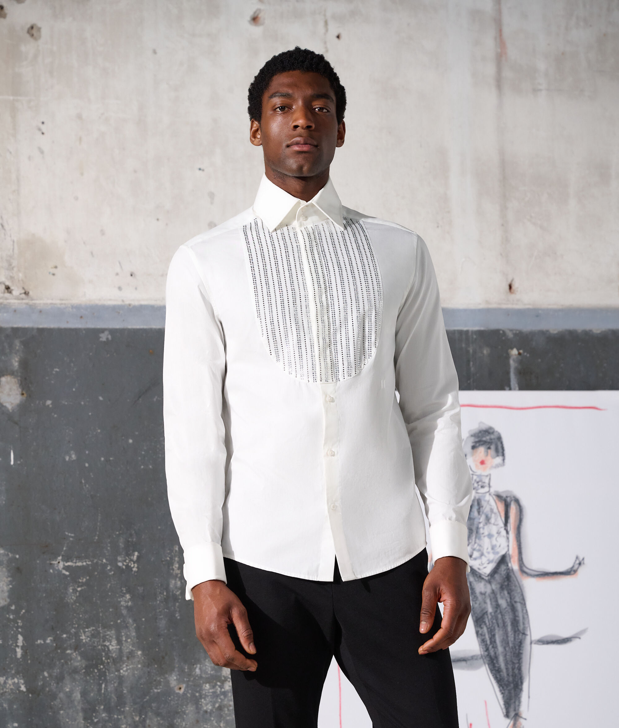 CHEMISE DE SOIRÉE AVEC STRASS SÉLECTIONNÉE PAR HUN KIM
