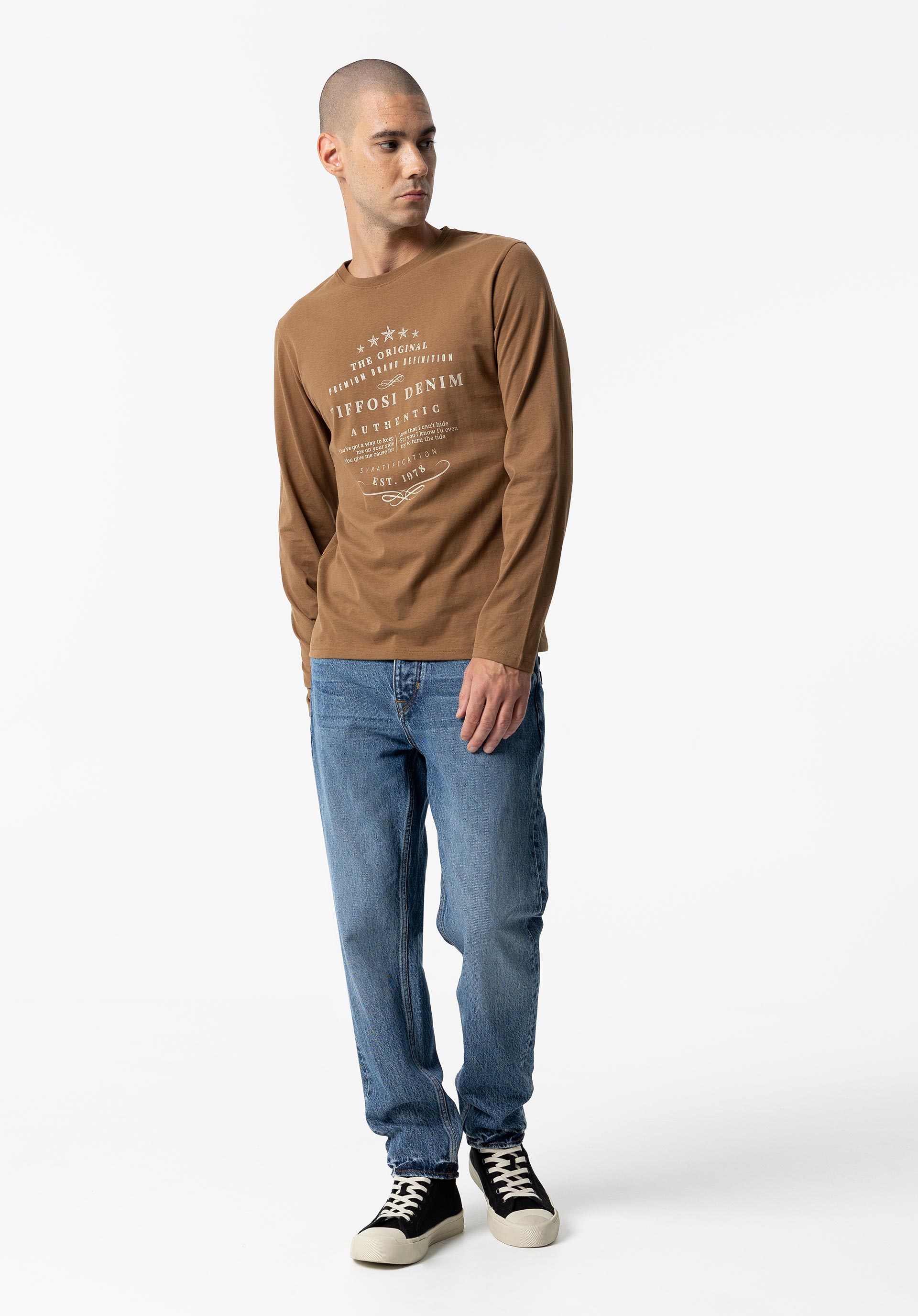 T-shirt com Estampado Frontal