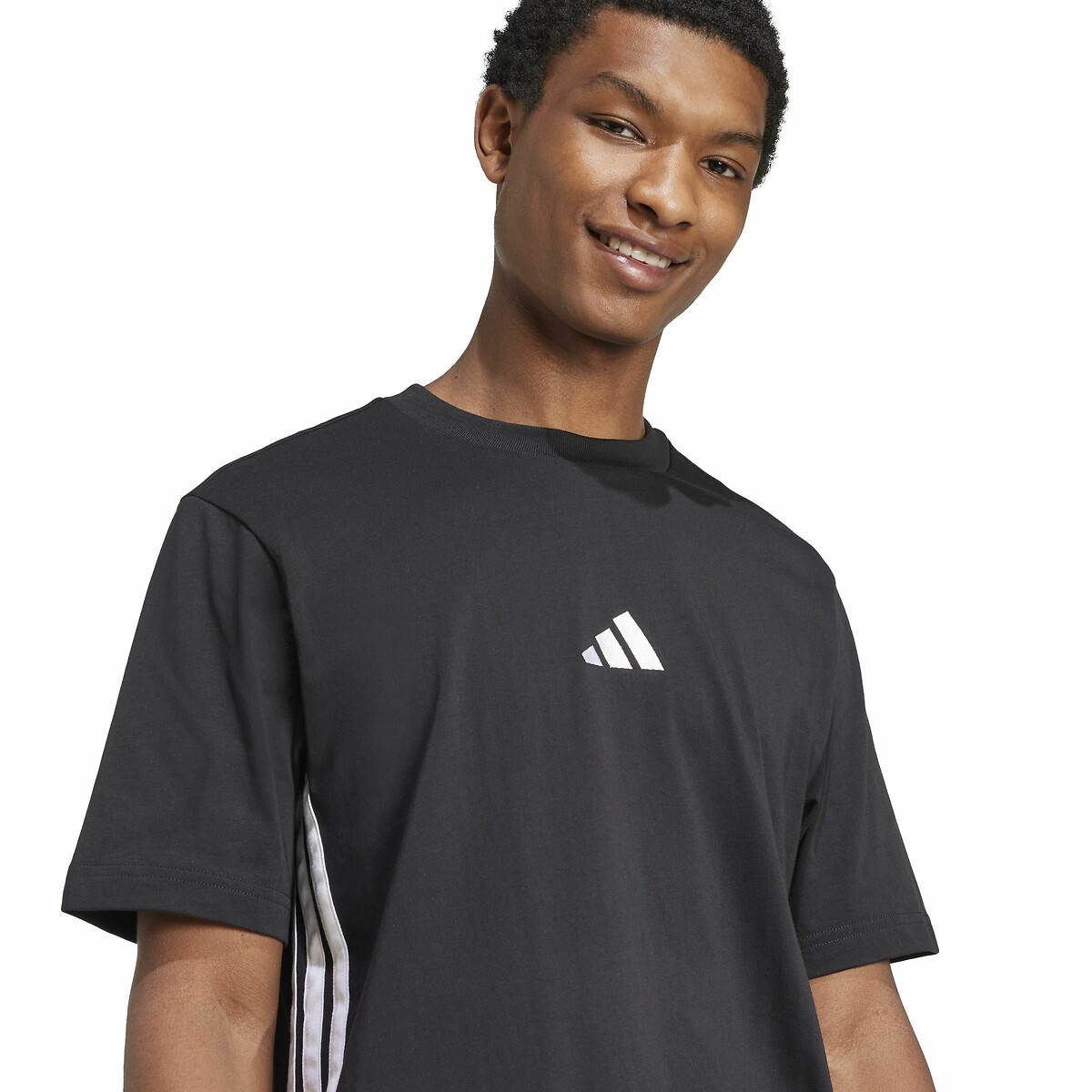 ADIDAS ROUPAS ESPORTIVAS<br>Camiseta Essentials 3-Listras Camisa Simples