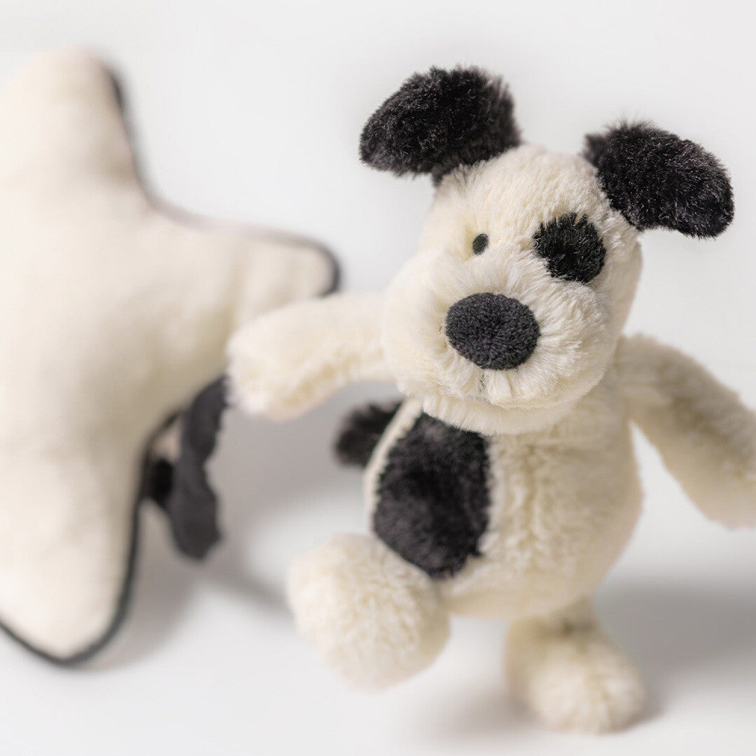 Jellycat muziekdoos bashful black&cream puppy
