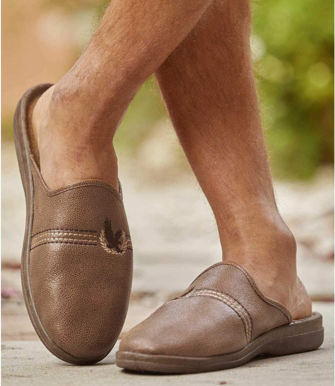 Chaussons Simili Cuir Doublés Polaire