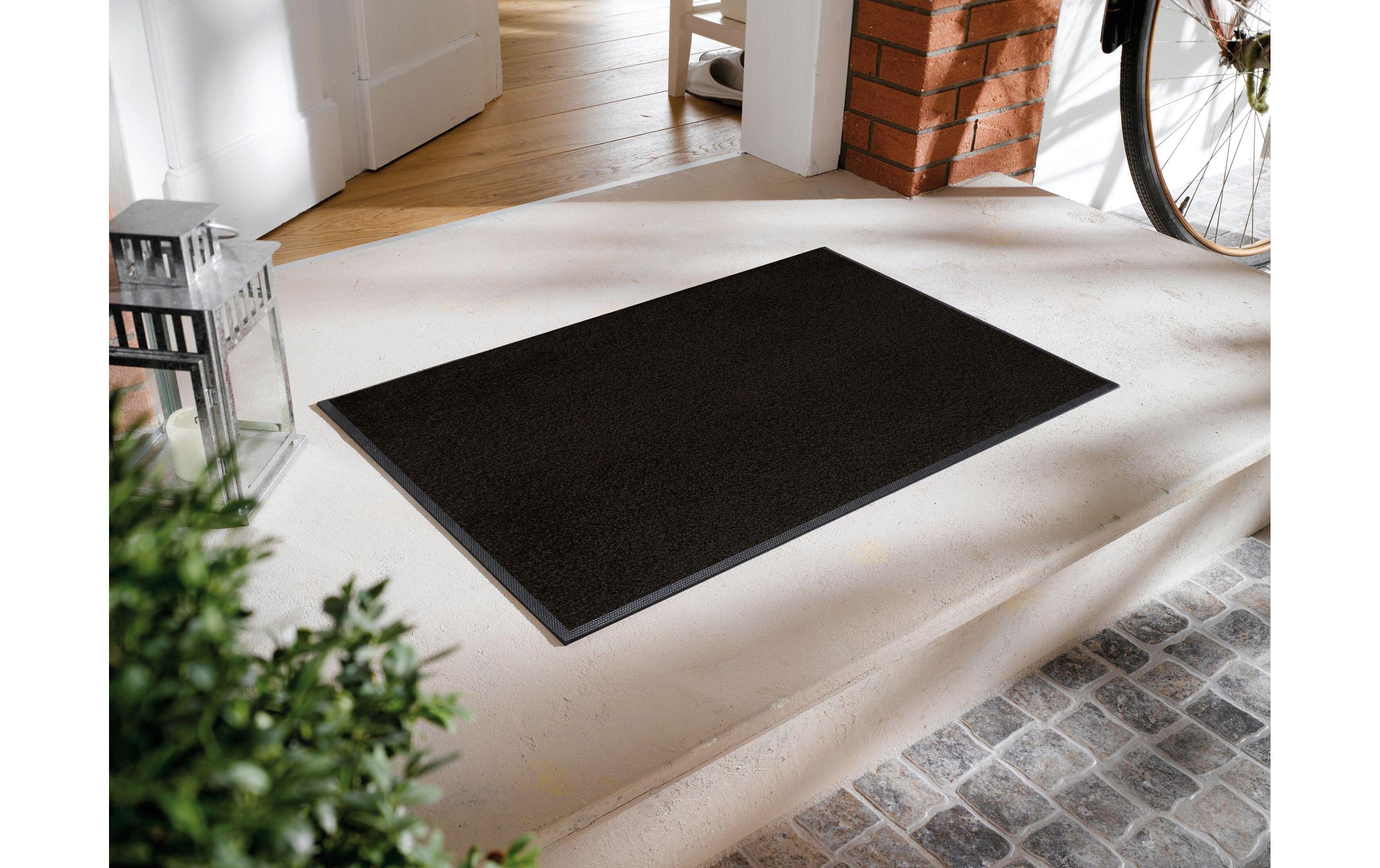 Fussmatte Schwarz, 50 cm x 75 cmPflegeleichte und rutschfeste Schmutzfangmatte