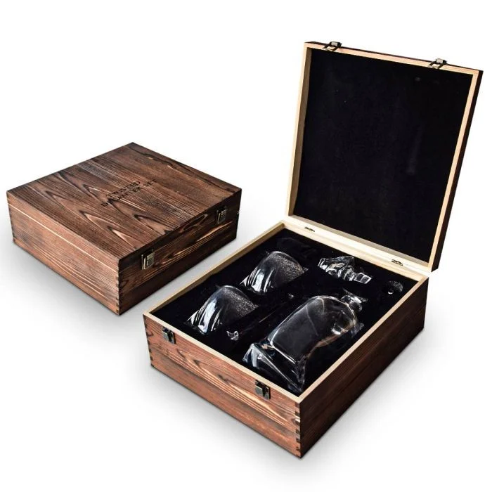 Twisted Decanter Set