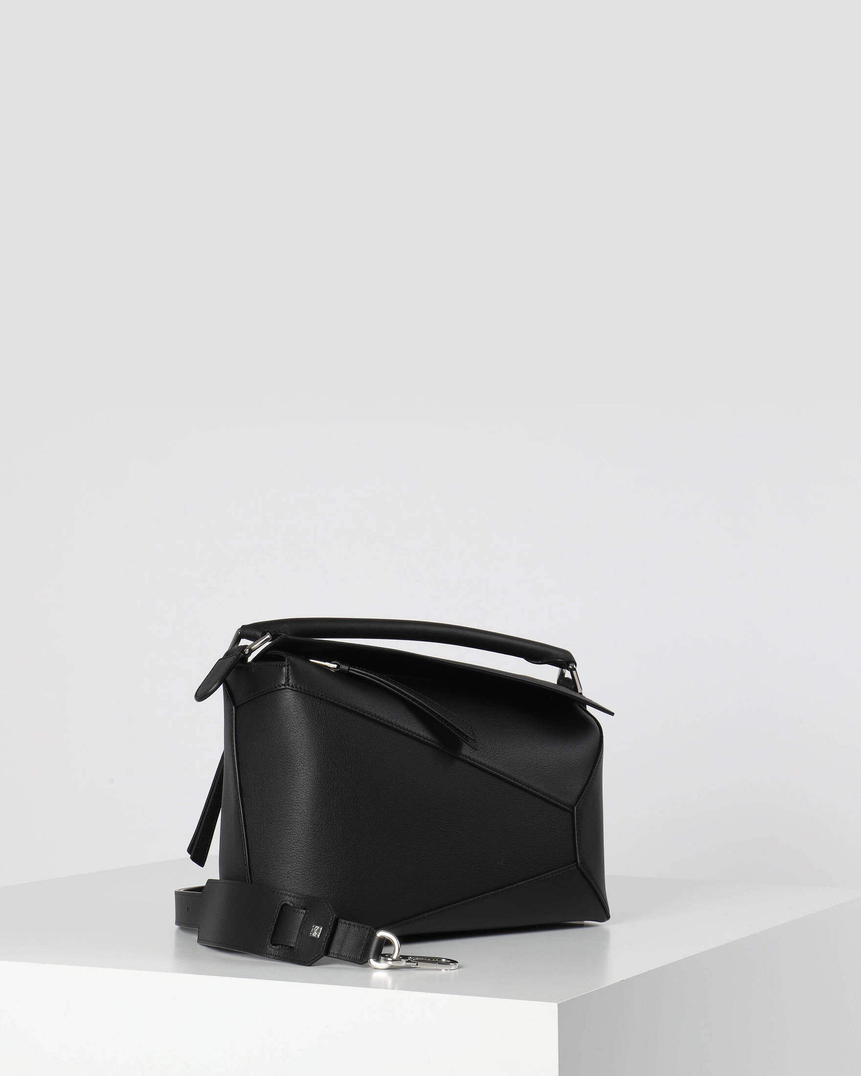 Loewe| Damen Handtasche PUZZLE EDGE BAG