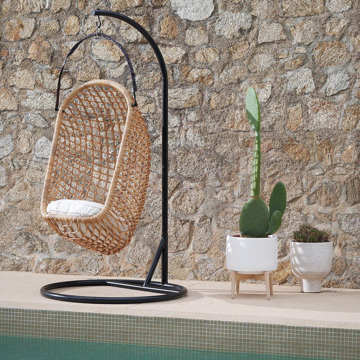 AM.PM<br>Poltrona para relaxar, Balanço