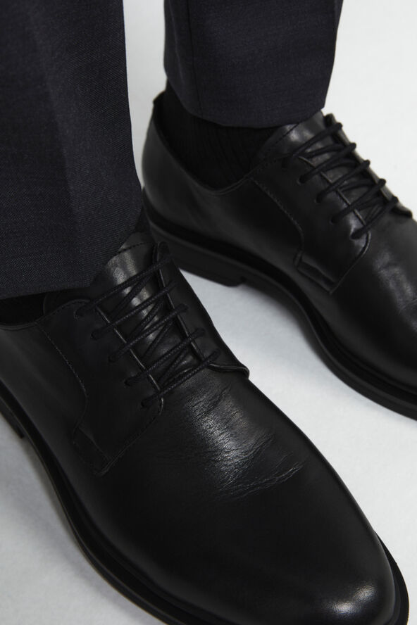Matinique MAFitch Smooth Derby Black