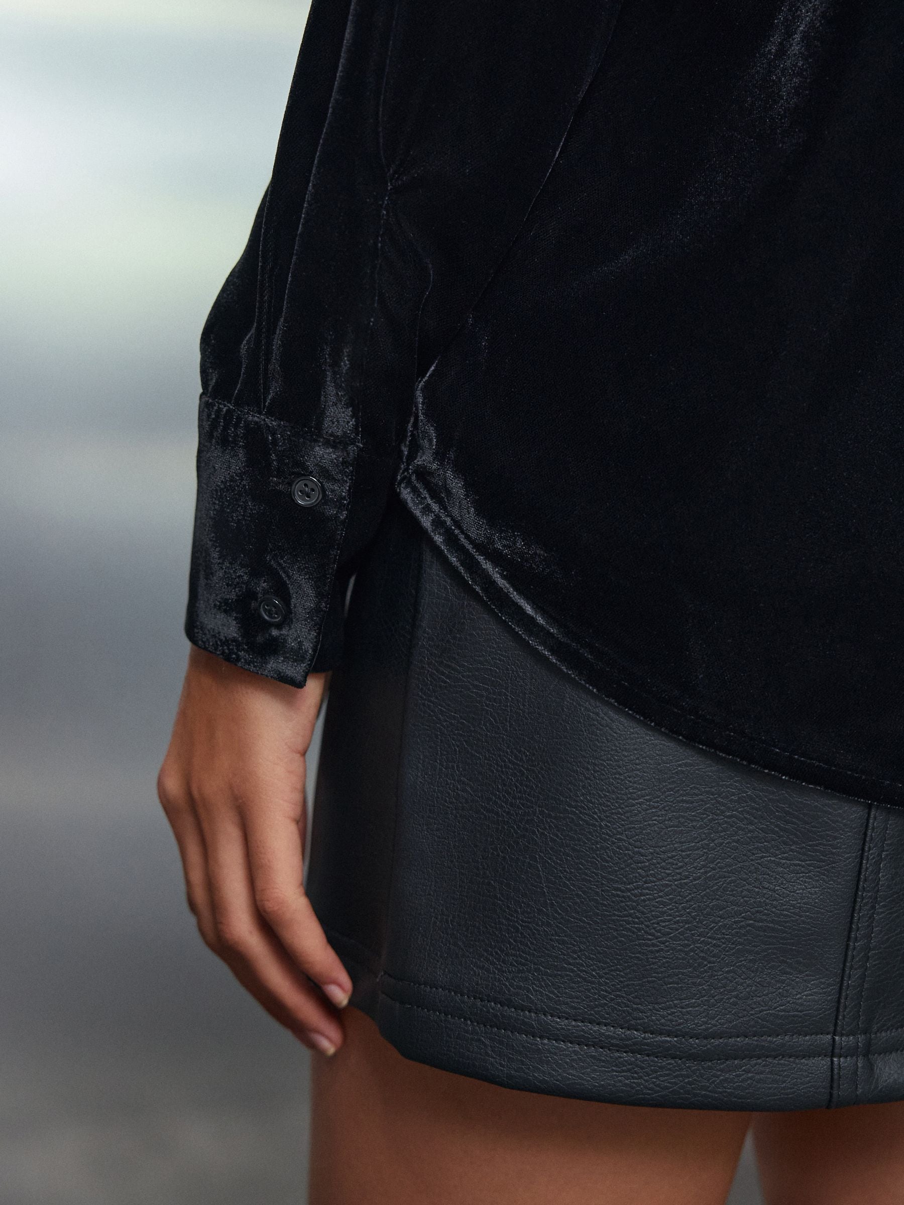 Zwart - Velvet Long Sleeve Shirt