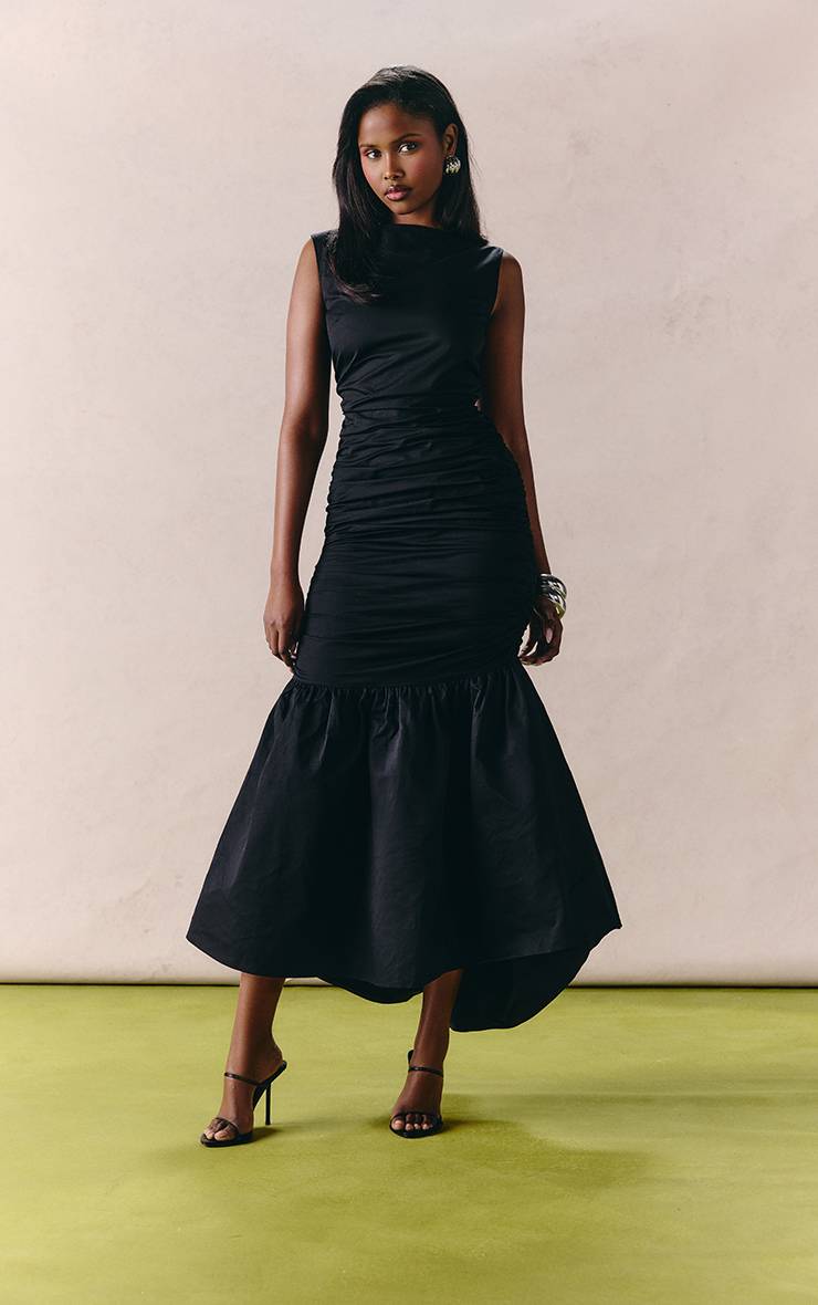 Noir Robe Midaxi À Ourlet Patineuse Froncé