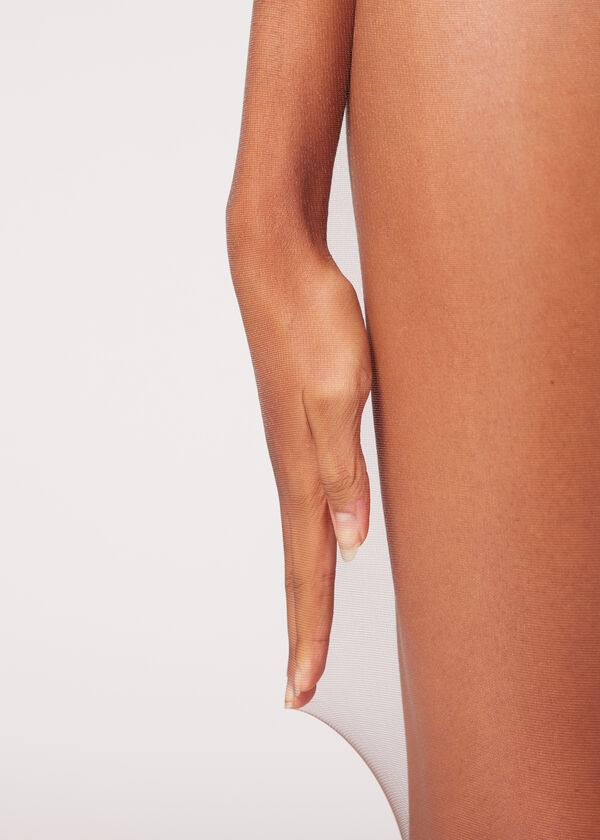 Meia-calça ultra transparente de 8 denier