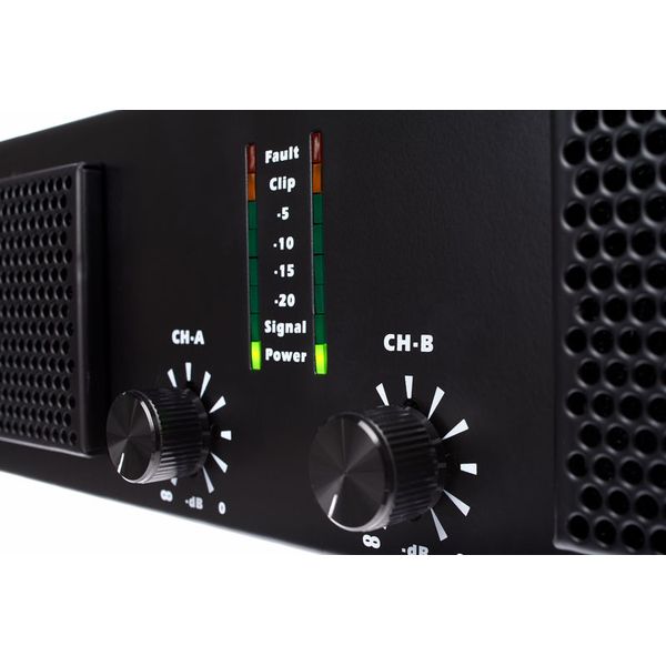 the t.amp TSA 1400 Endstufe