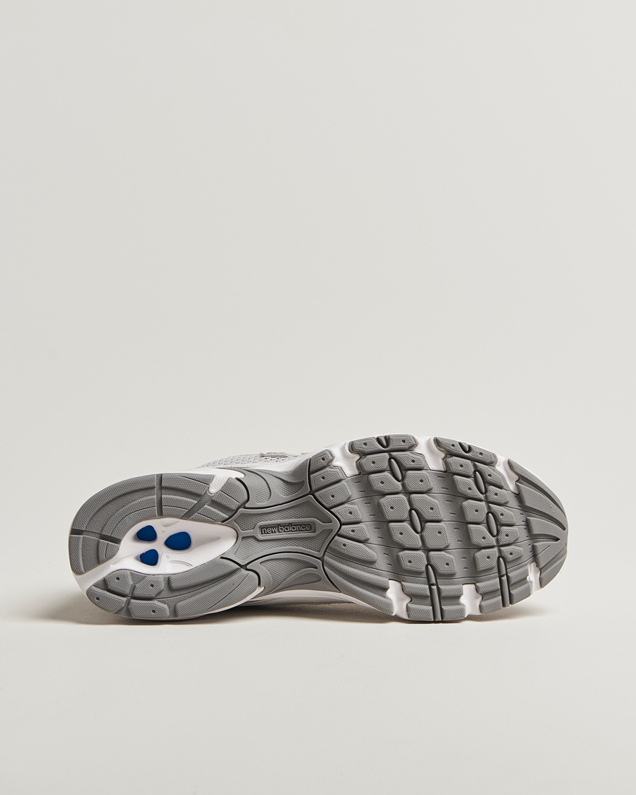 New Balance 740 Sneakers Grey
