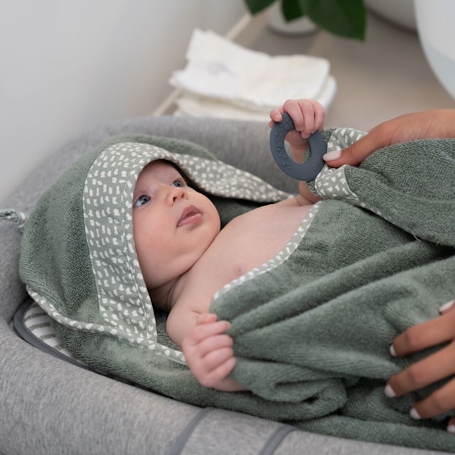 Badehåndkle med Lue Moln Kaki Doomoo