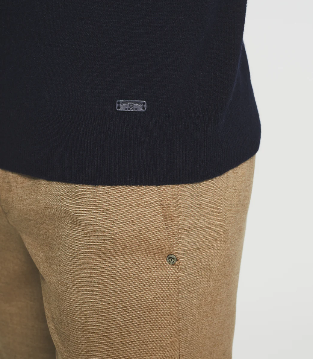 Pull col rond laine-cachemire marine BERTOLDO