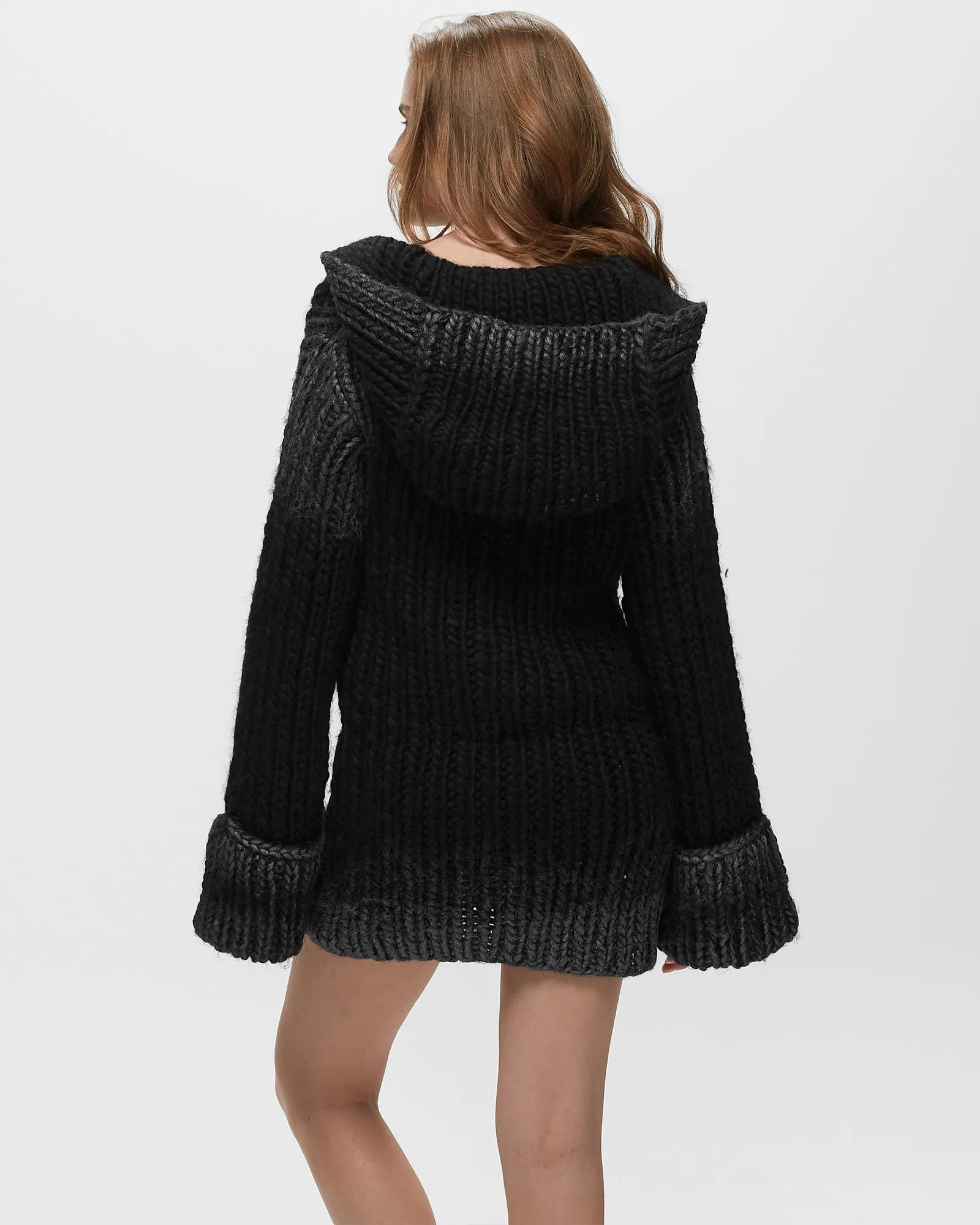 MISBHV BULKY WAX HOODED KNITTED DRESS