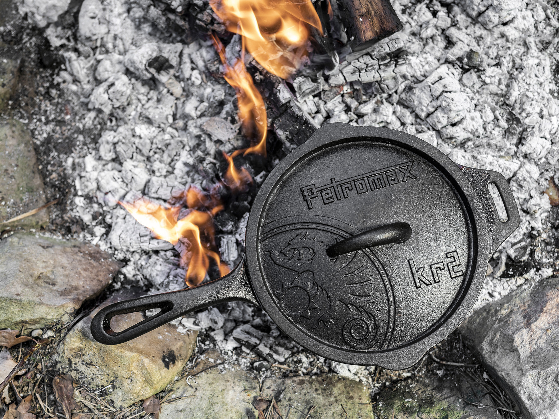 Petromax 2 liter steelpan met deksel