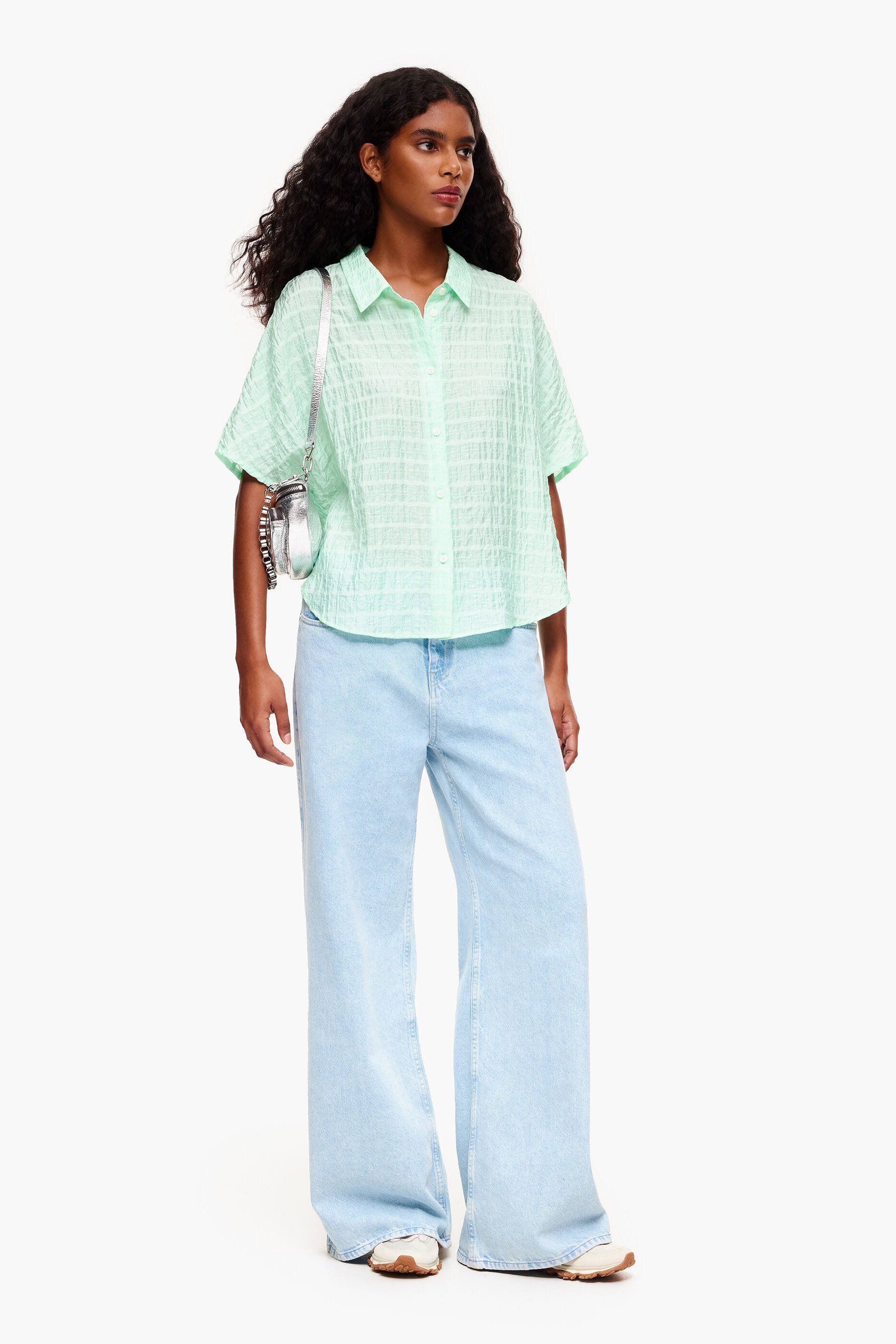 Camisa curta verde menta