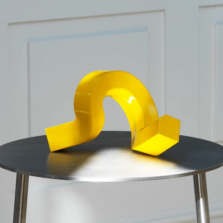 Normann Copenhagen - Crooked Kerzenständer, gelb