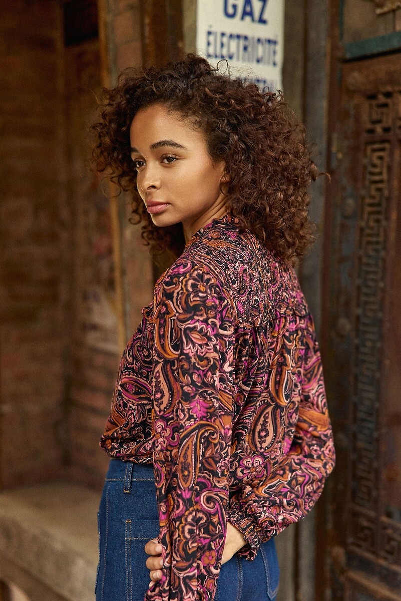 LA PETITE ETOILE<br>Blusa com decote em V e estampa floral FLOR
