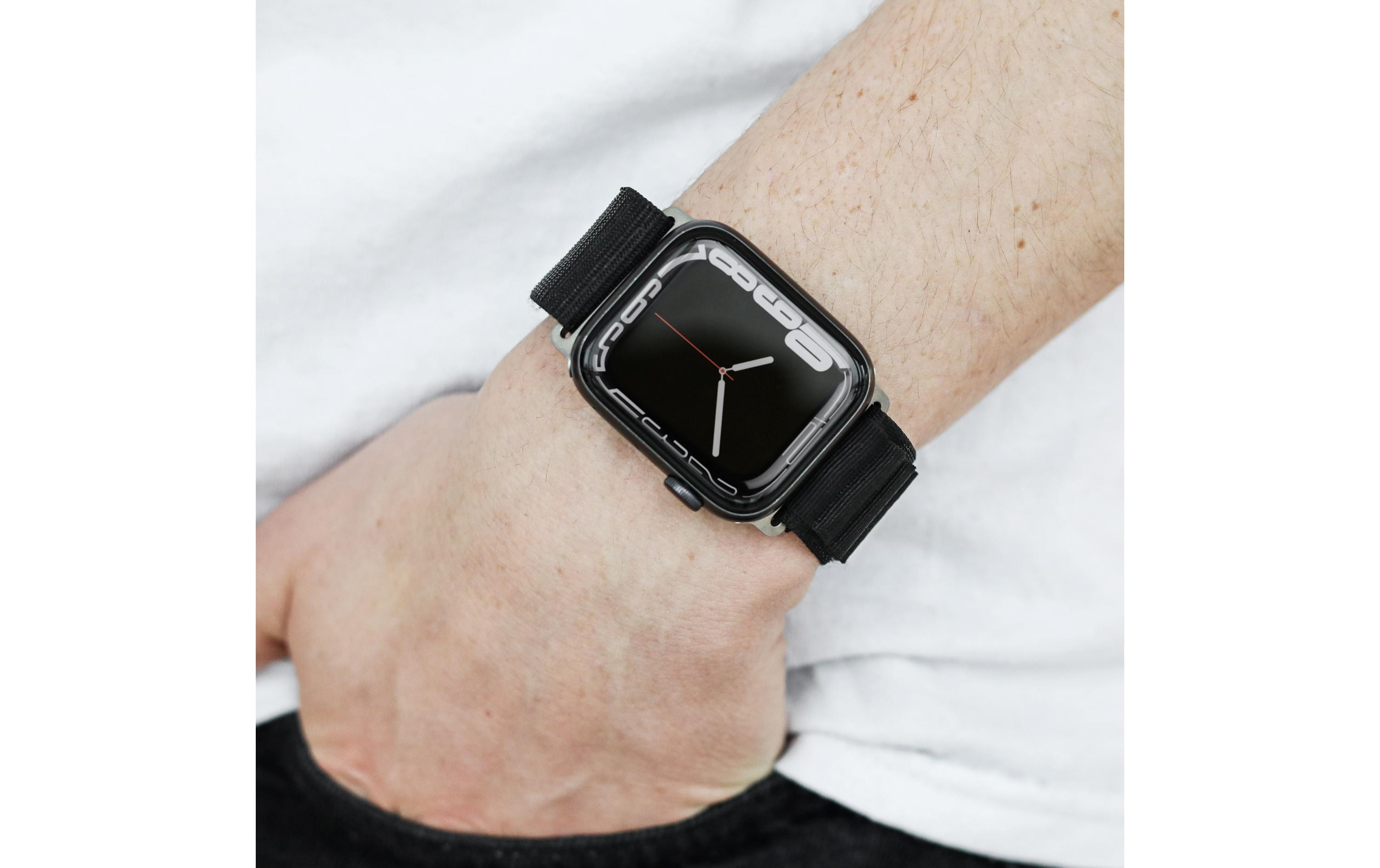 Armband Action Loop Apple Watch 42/44/45/49 mm BlackArmband für Apple Watch 42/44/45/49 mm