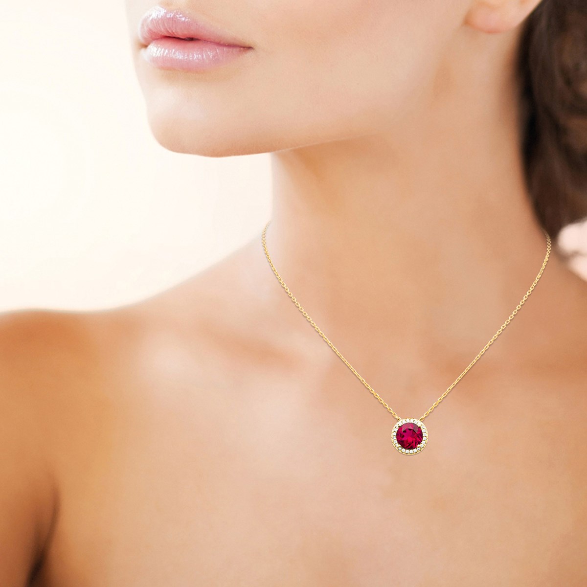 Collier Brillaxis plaqué or et pendentif rouge
