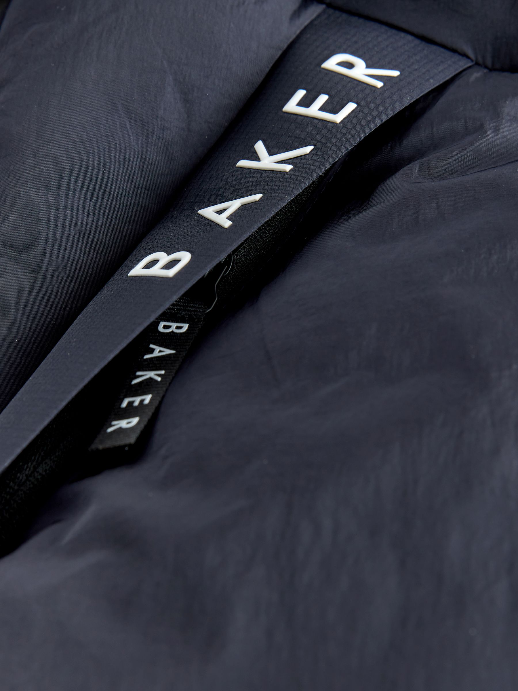 Marineblauw - Baker by Ted Baker - Regenbestendige gewatteerde jacks