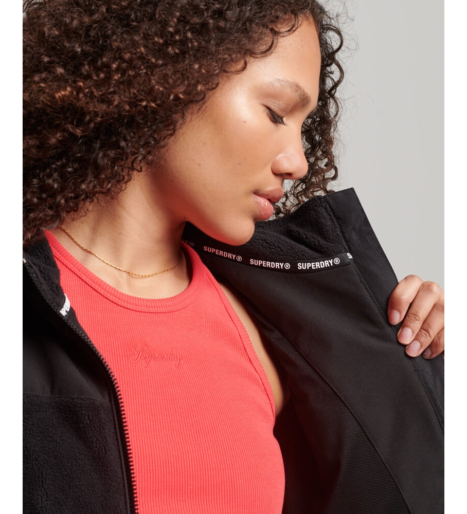 Casaco Superdry Code Hybrid Trekker preto