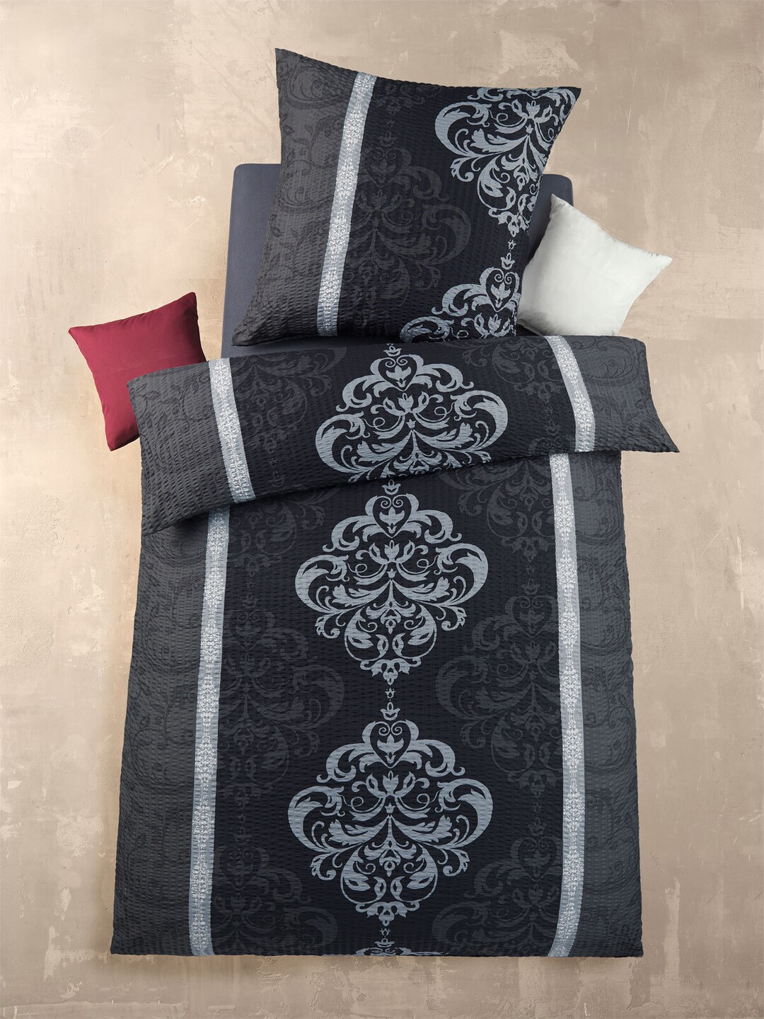 Mikrofaser Seersucker-Bettwäsche HIGH CLASS CARLO 135 x 200 cm schwarz