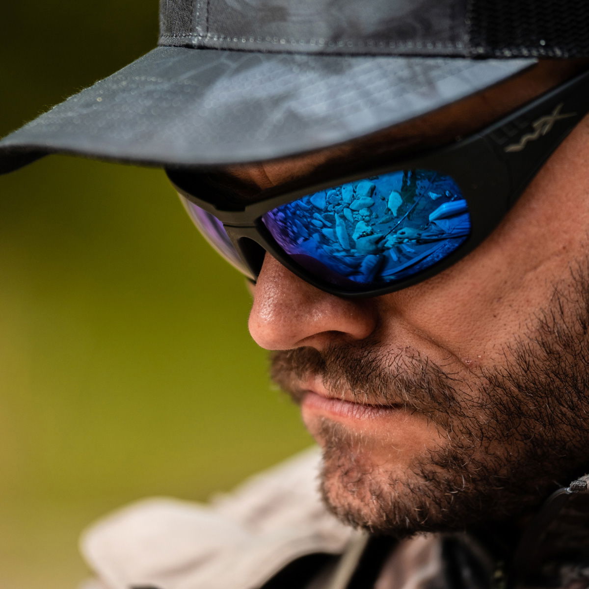 Wiley X Boss Solbrille, Captivate Polaroid Glas, Mat Sort Stel, unisex - Spejder Sport