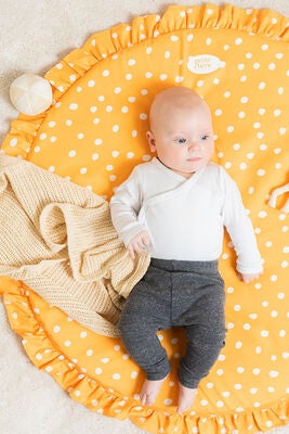 Petite Chérie Lekematte Volang Ø80, Butterscotch Dots