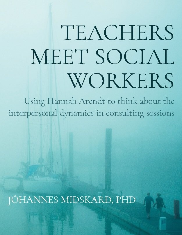 Teachers Meet Social Workers - Jóhannes Miðskarð - English Book
