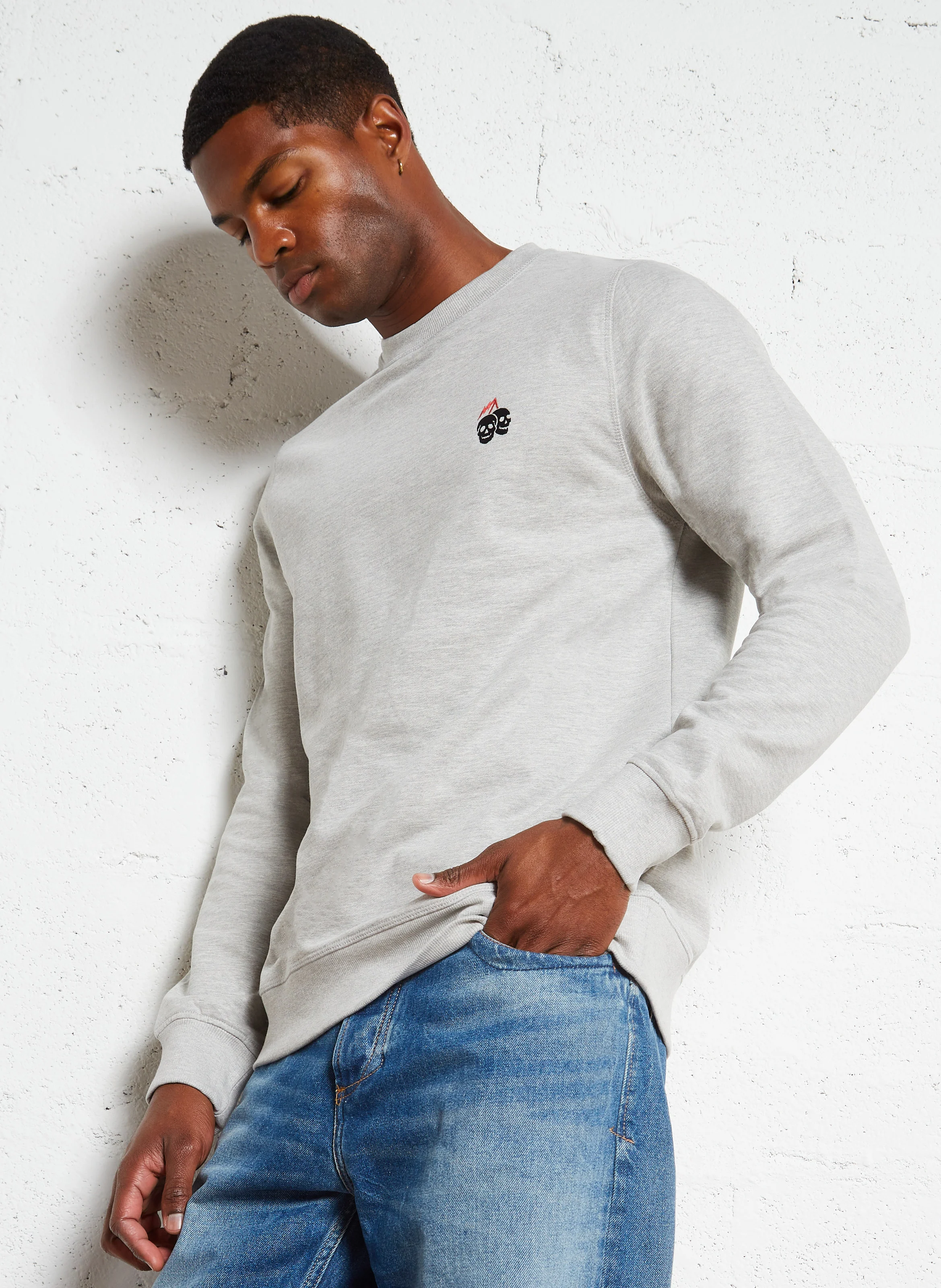 ETOL - Sweat droit col rond brodé en coton mélangé| Gris