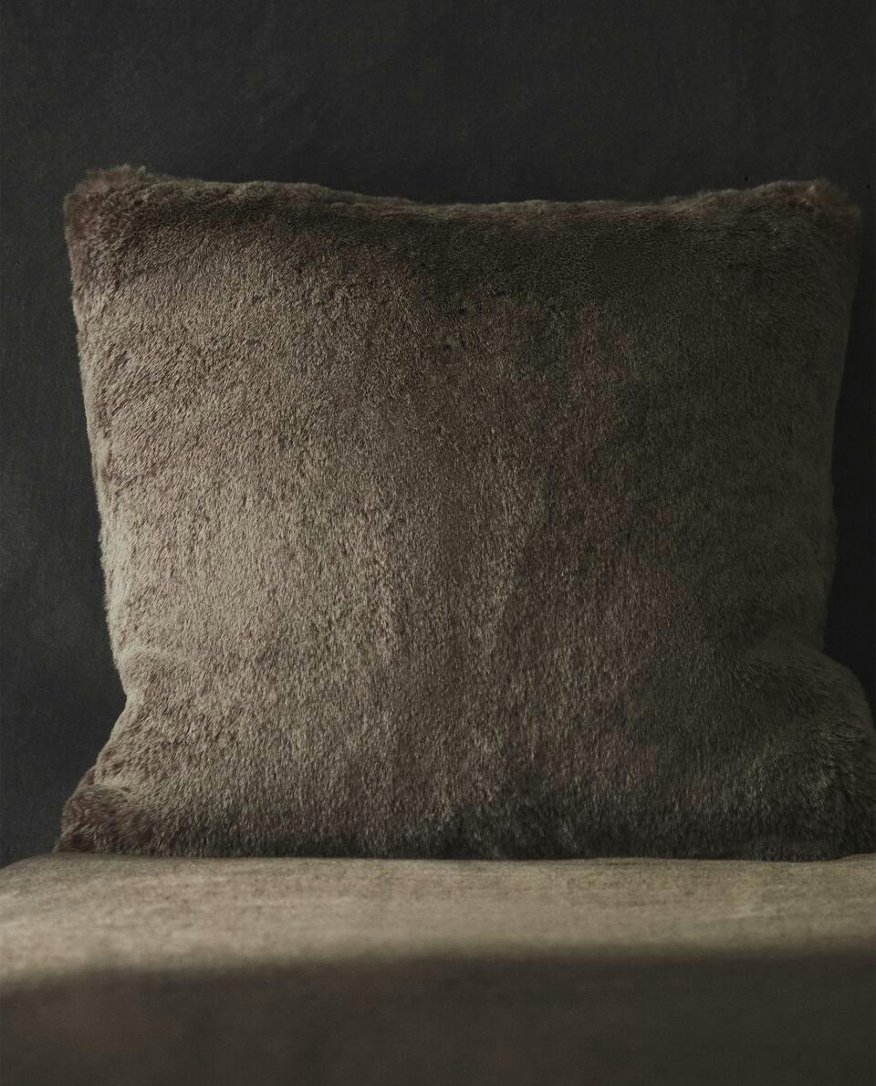 CAPA DE ALMOFADA DE PELE