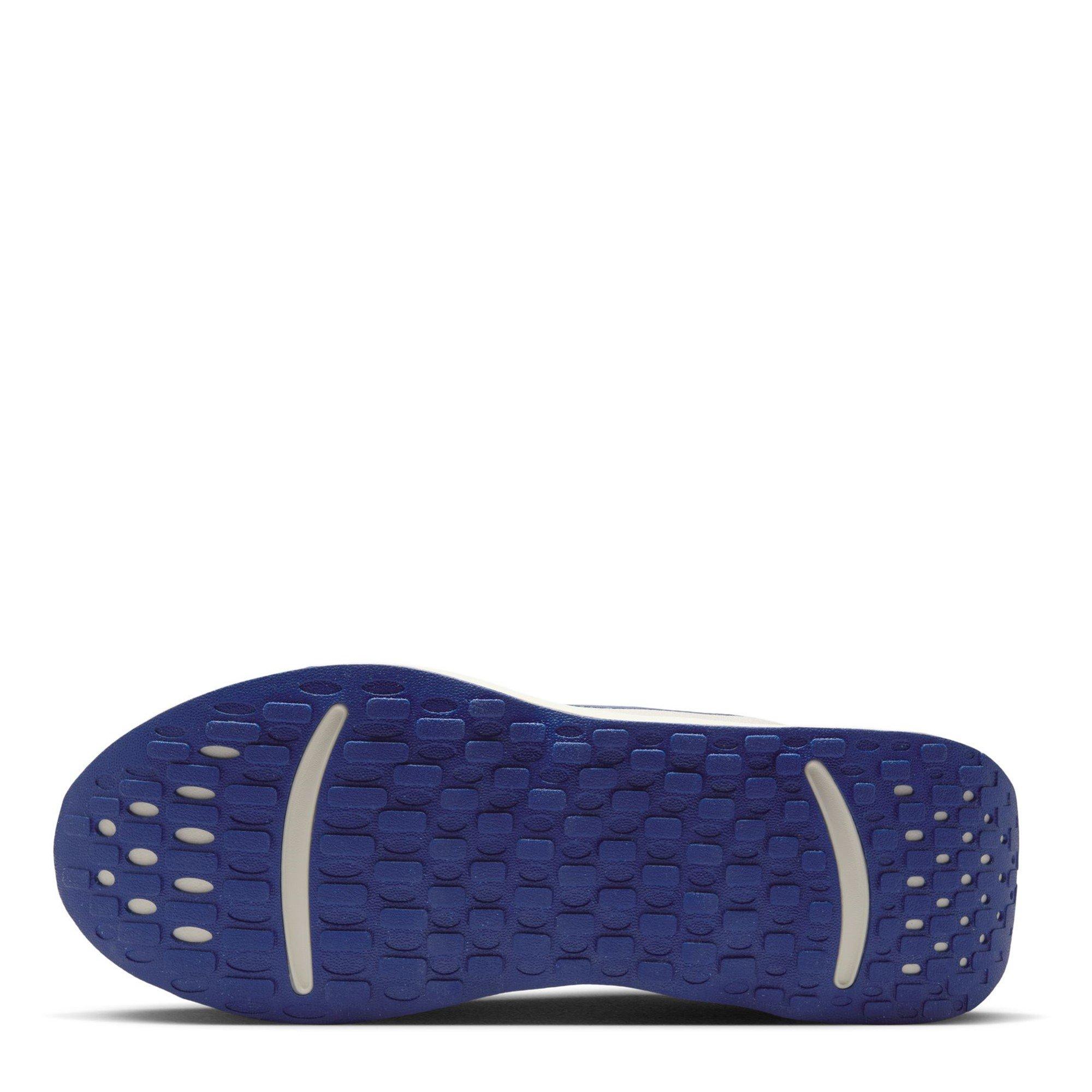 Nike Promina