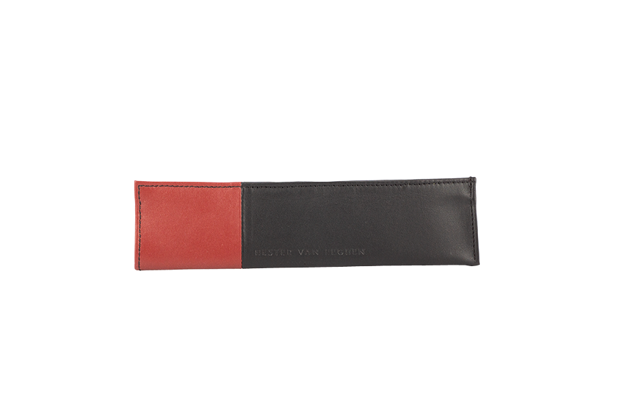 Amazone pencilcase black red
