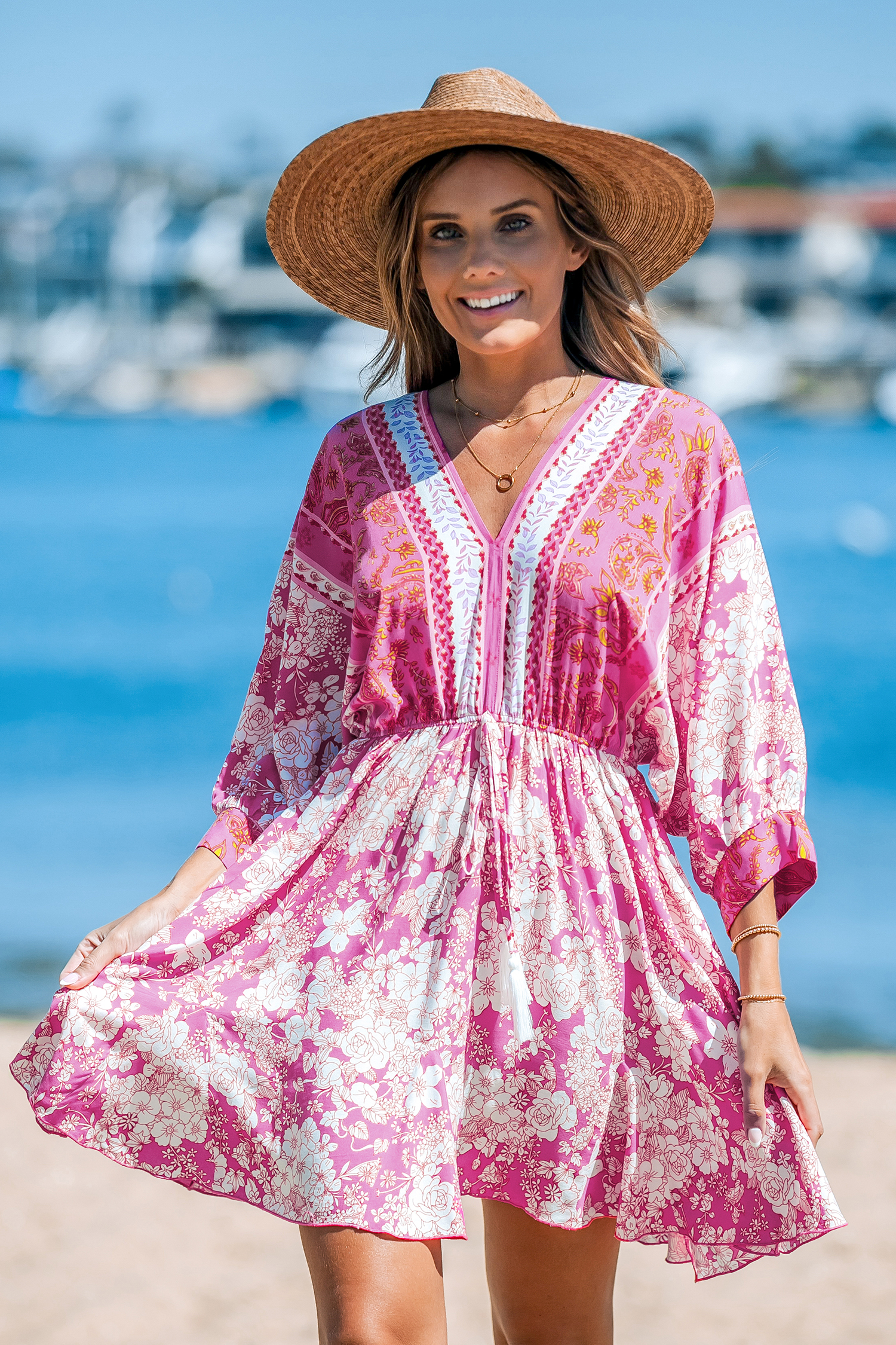Robe mini à pompons et imprimé floral