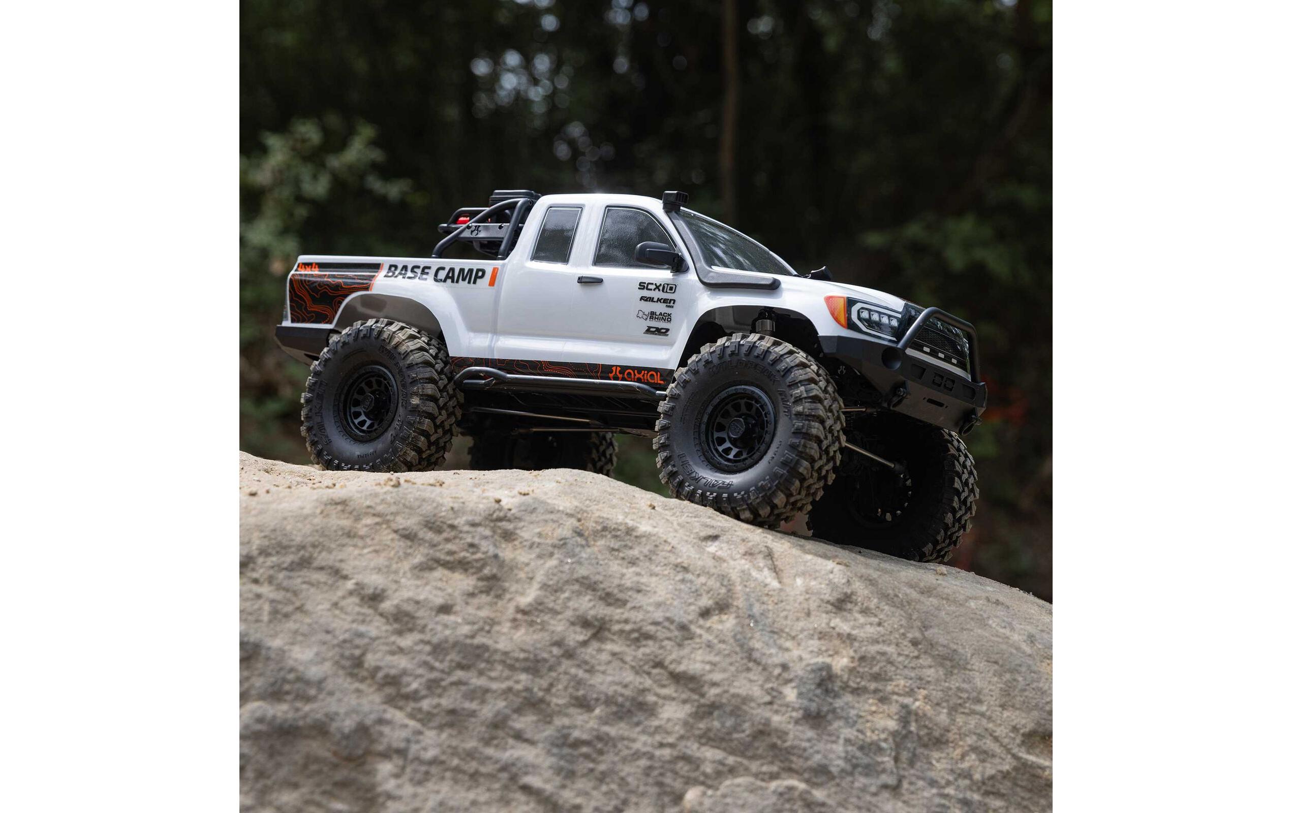 Scale Crawler SCX10 III Base Camp ARTR, Weiss<br>Rockcrawler Basis Ausführung mit Spektrum