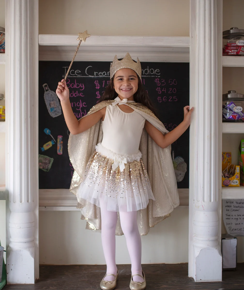 GREAT PRETENDERSDÉGUISEMENT PAPILLON FILLE COULEUR DORÉE AVEC JUPE AILES ET BAGUETTE