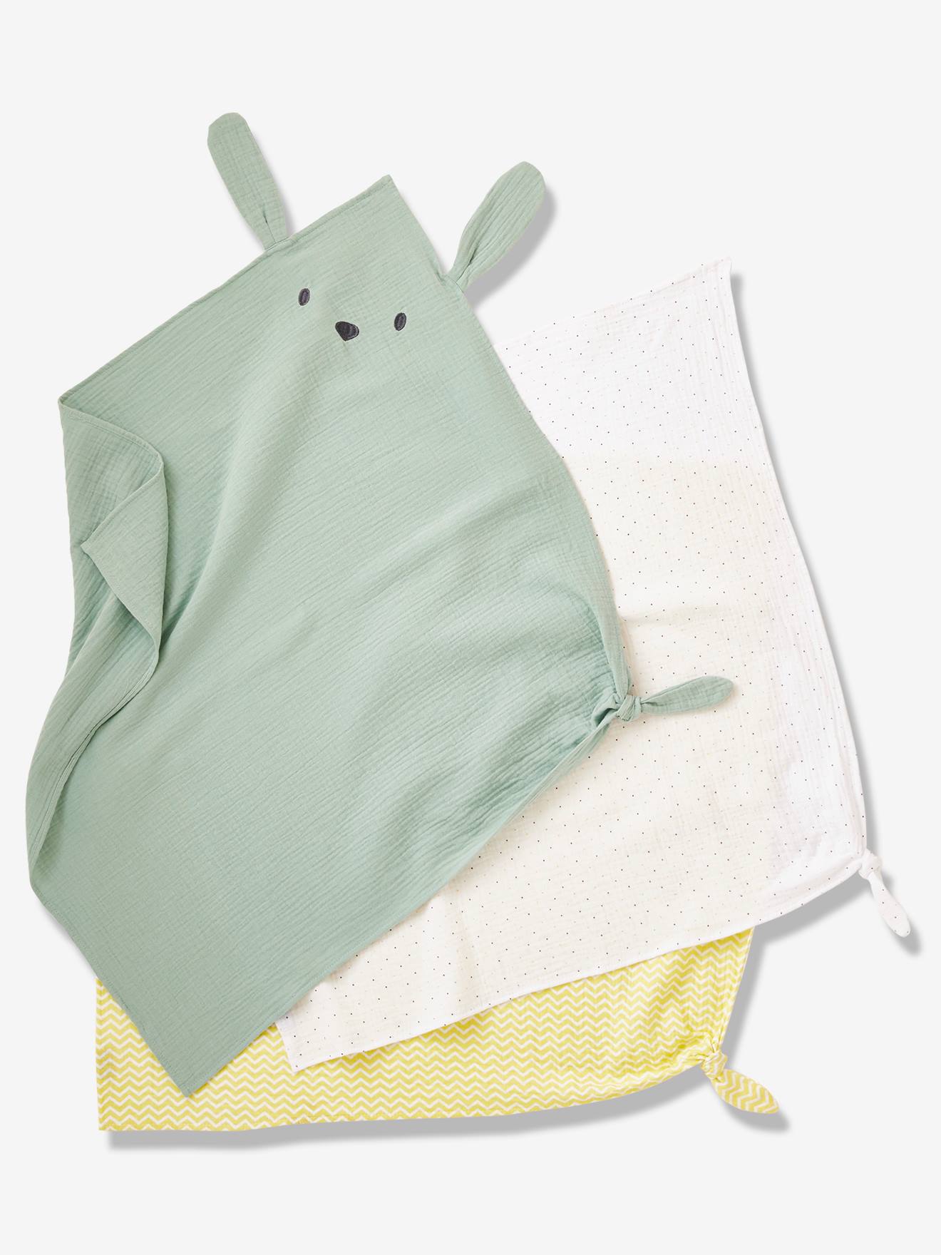 Pacote com 3 panos de prato verde-coelho, lisos, verde-médio com estampas.