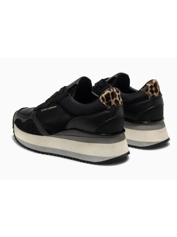 Sneakers STRIPE RUNNER Black - Crime London