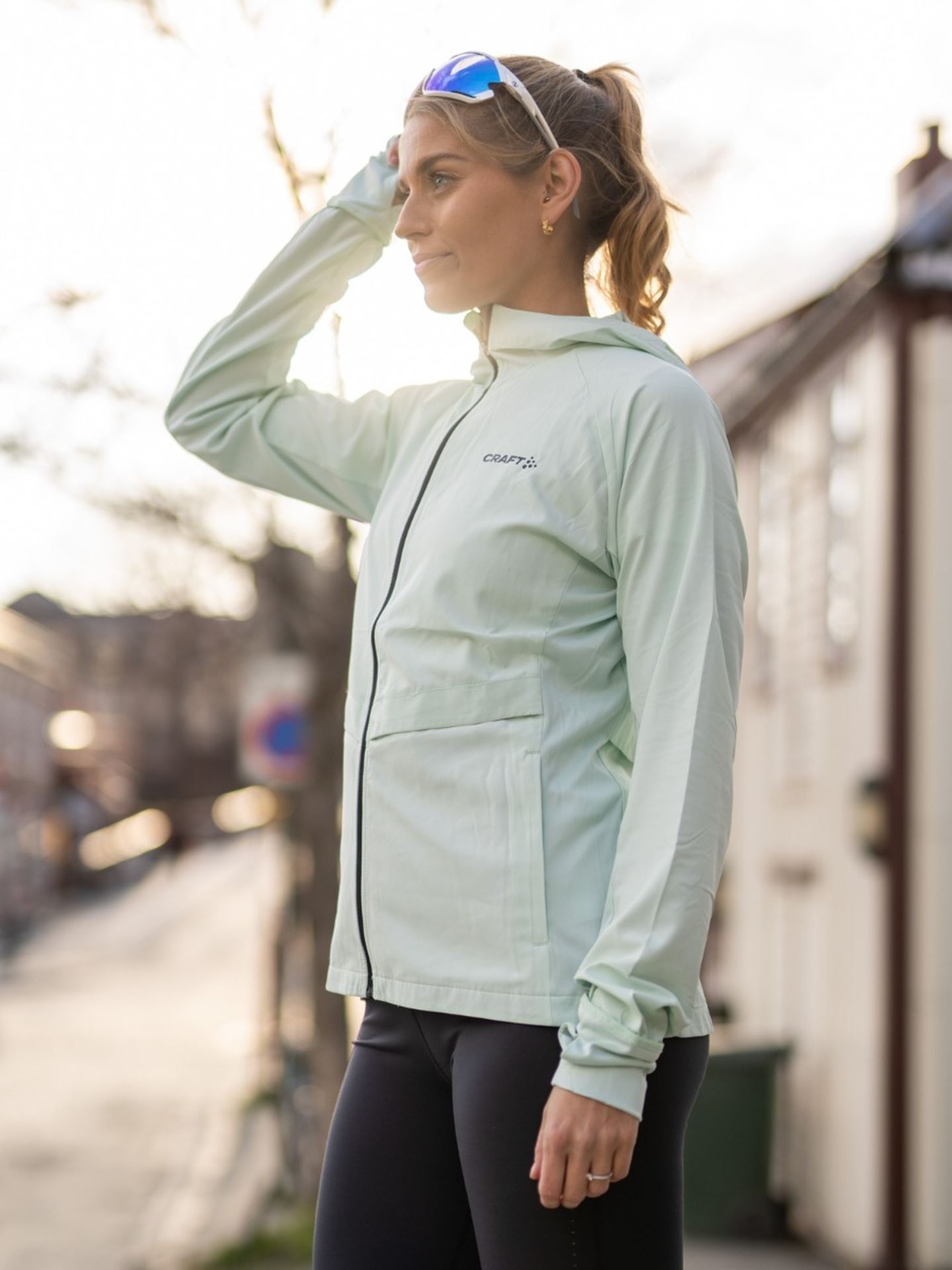 Charge Light Jacket