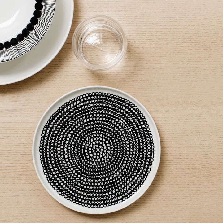 Marimekko - Oiva Räsymatto Teller, Ø 13.5 cm, schwarz / weiss