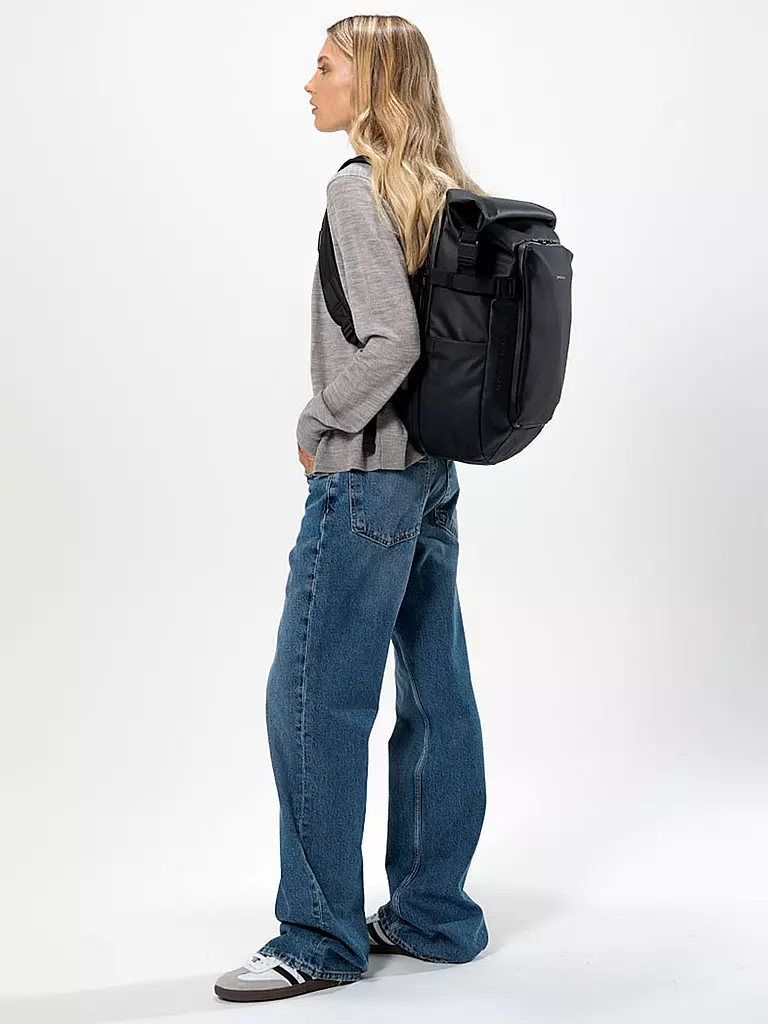 KAPTEN & SON Rucksack LISBON, erweiterbar schwarz