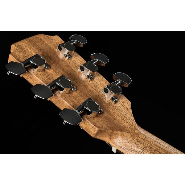 Sheeran by Lowden Tour Edition