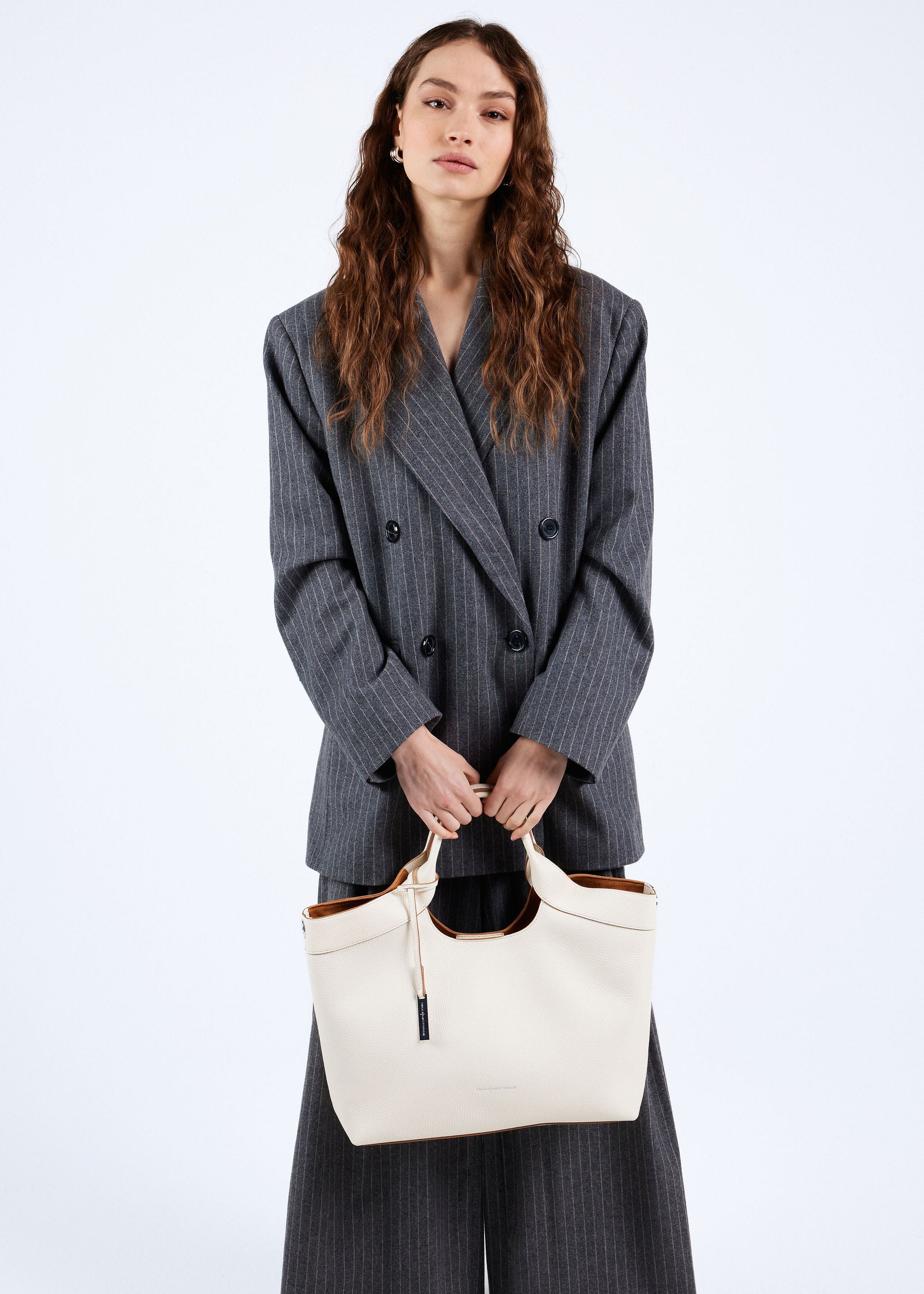 GRETE | CREAM