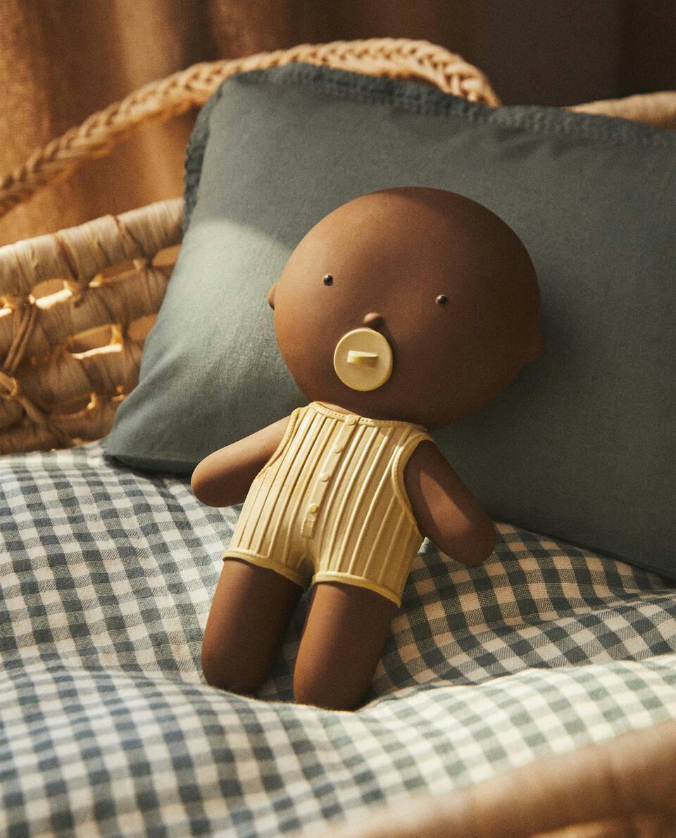 Mini boneca infantil Gommu Baby Honey