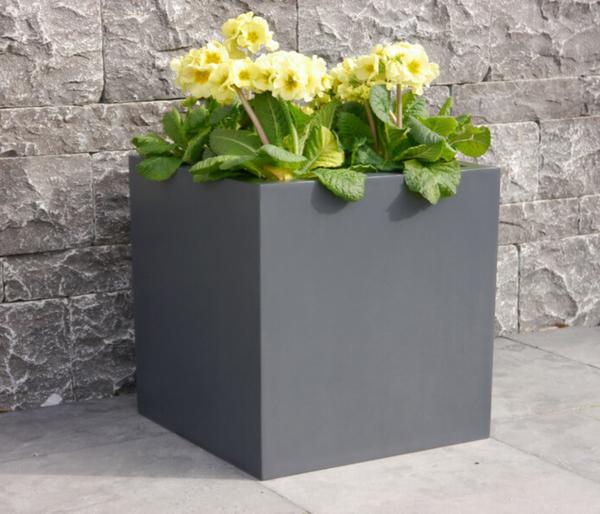 Eastwest Fiberglas-Pflanzkübel, quadratisch