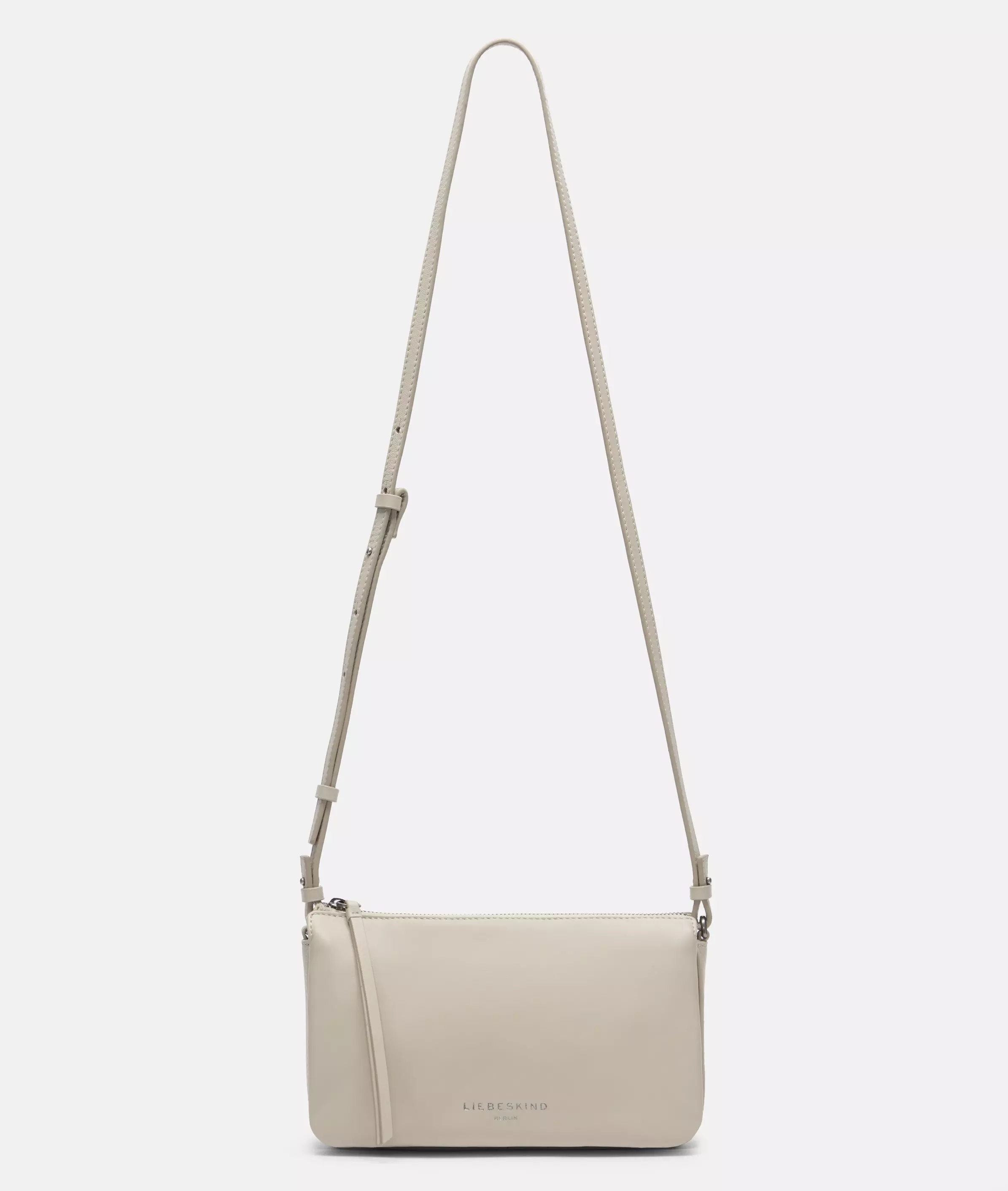 Crossbody Handy crossbody bag made from soft sheepskin