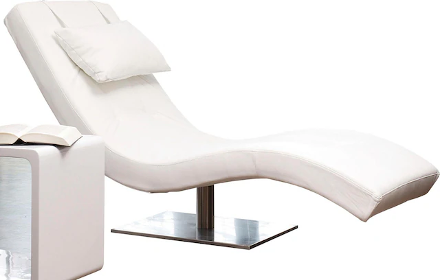 SalesFever Relaxsessel »Komfortabler Loungesessel« mit Nackenkissen, Relaxliege mit modernem Metallfuss