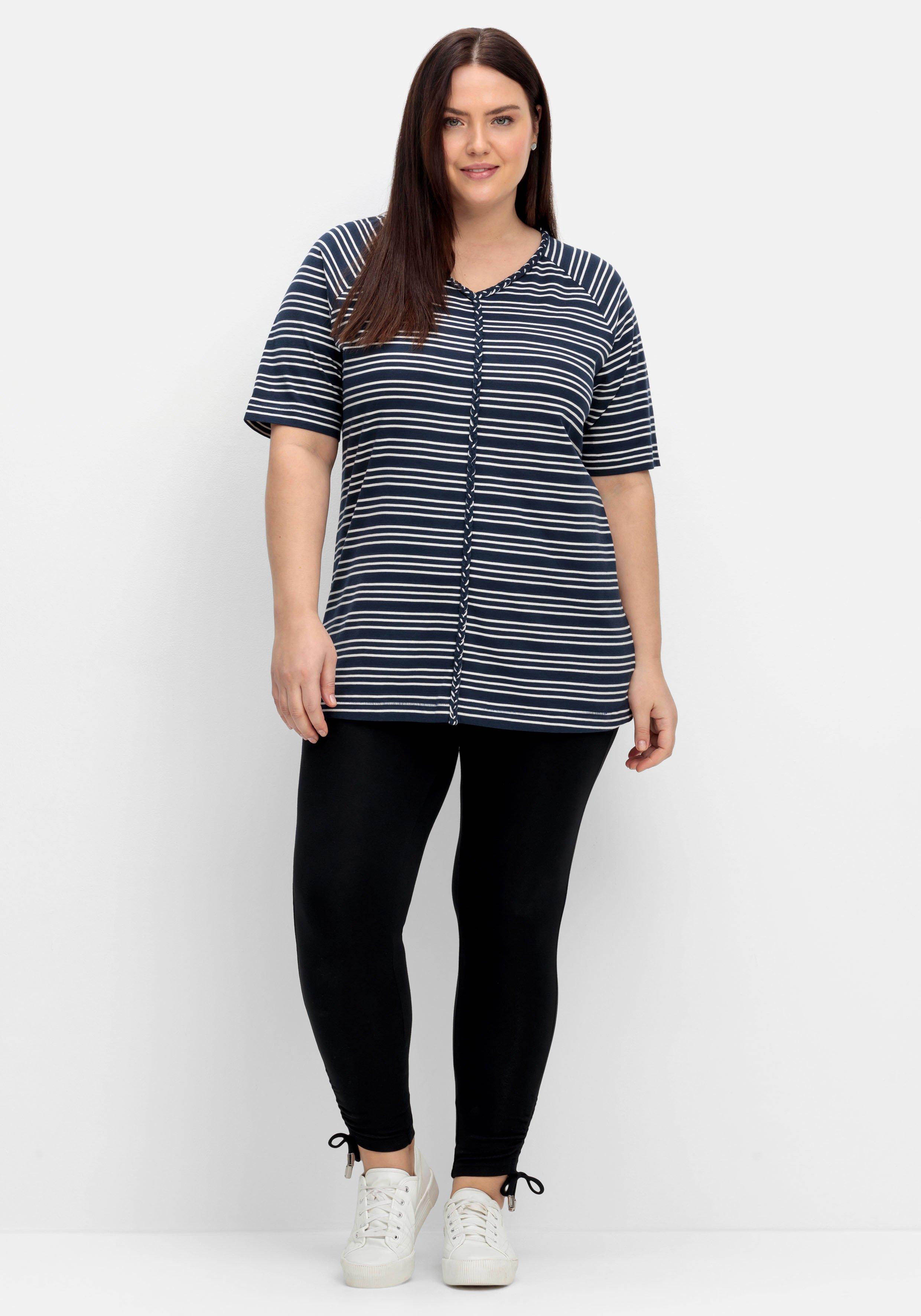 Ringelshirt mit Raglanärmeln und V-Ausschnitt